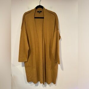 Lulu’s brown oversized‎ cardigan